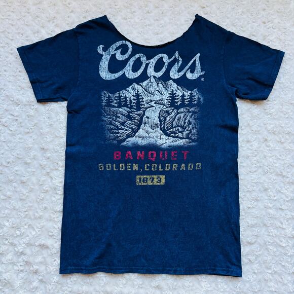 Coors Banquet Beer Golden Colorado Since 1873 Navy Blue Cotton T-Shirt Sz Small - Picture 1 of 4